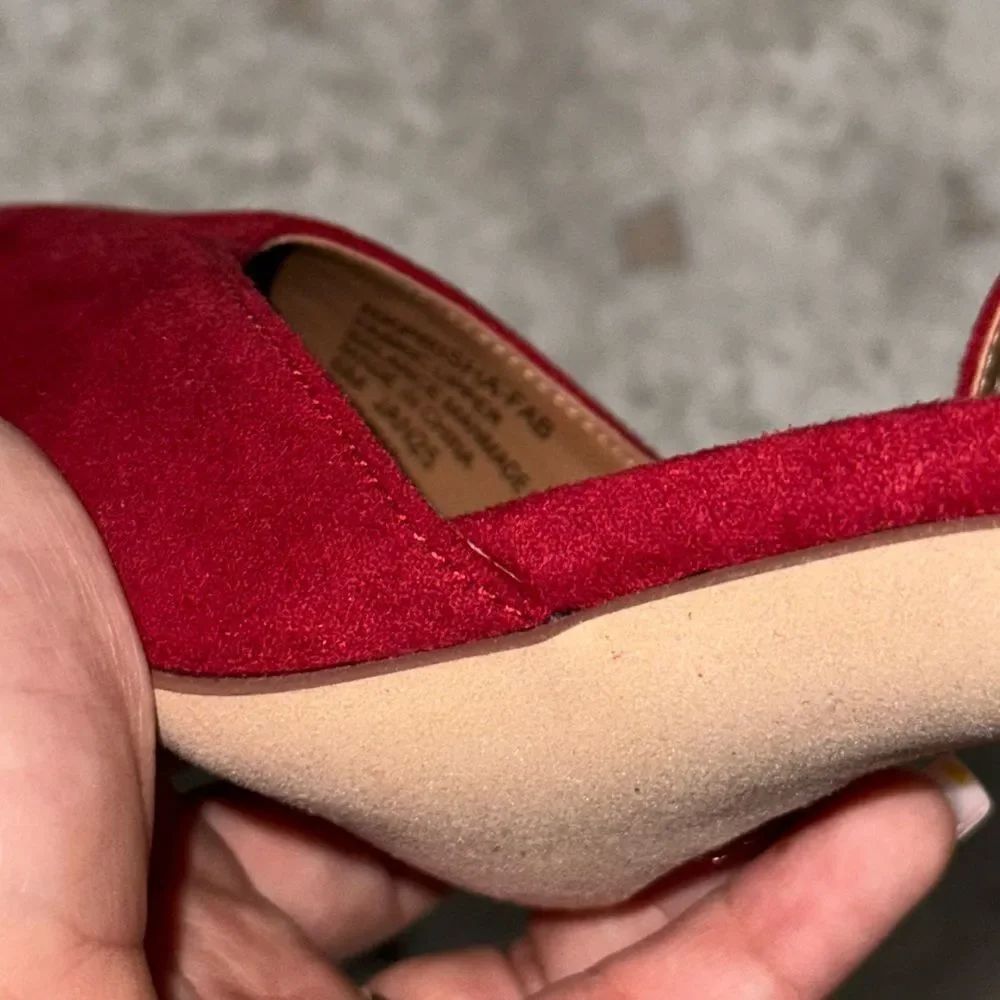 Nordstrom Rack | Prisha Pointed Toe Pump - Picture 6 of 6